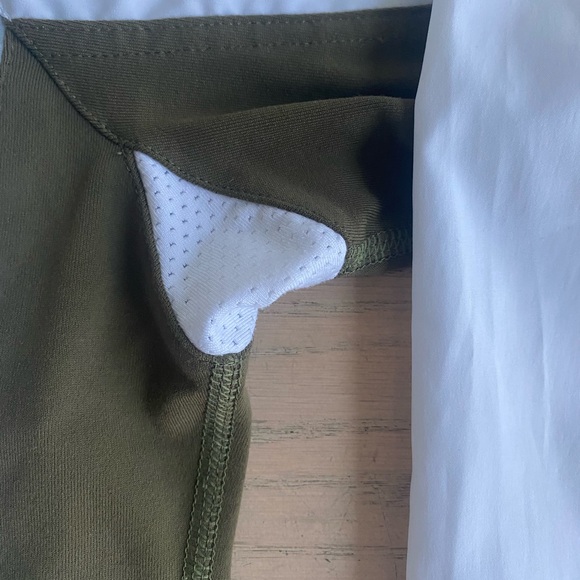 Lululemon Jacket - Picture 8 of 9